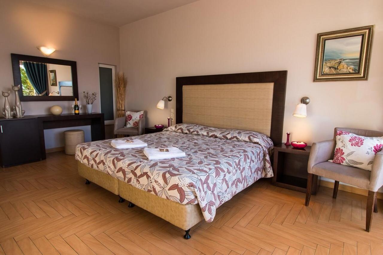Thalassa Hotel & Spa Palairos Bagian luar foto