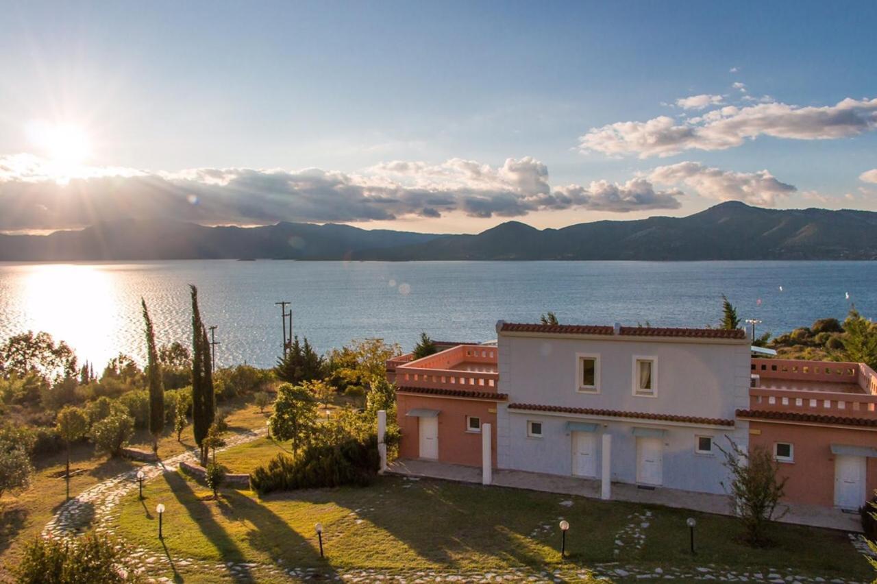 Thalassa Hotel & Spa Palairos Bagian luar foto