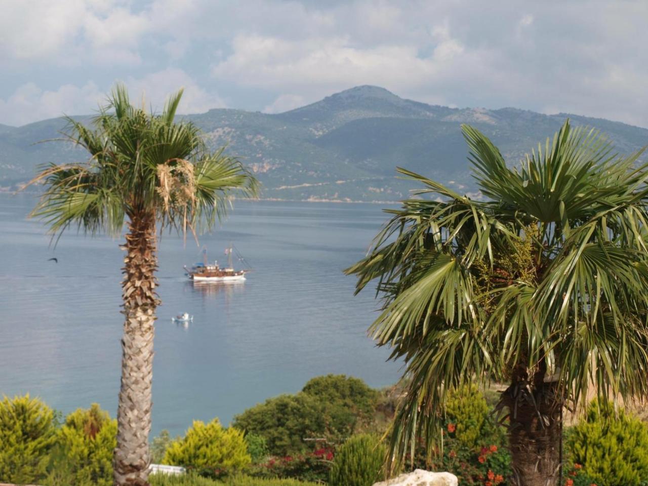 Thalassa Hotel & Spa Palairos Bagian luar foto